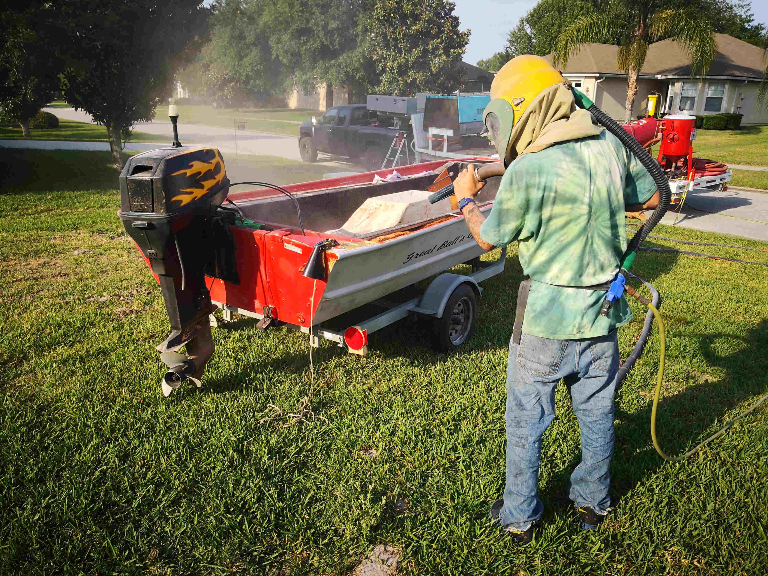 16_ft_aluminum_boat_sandblasting-03-scaled.jpg