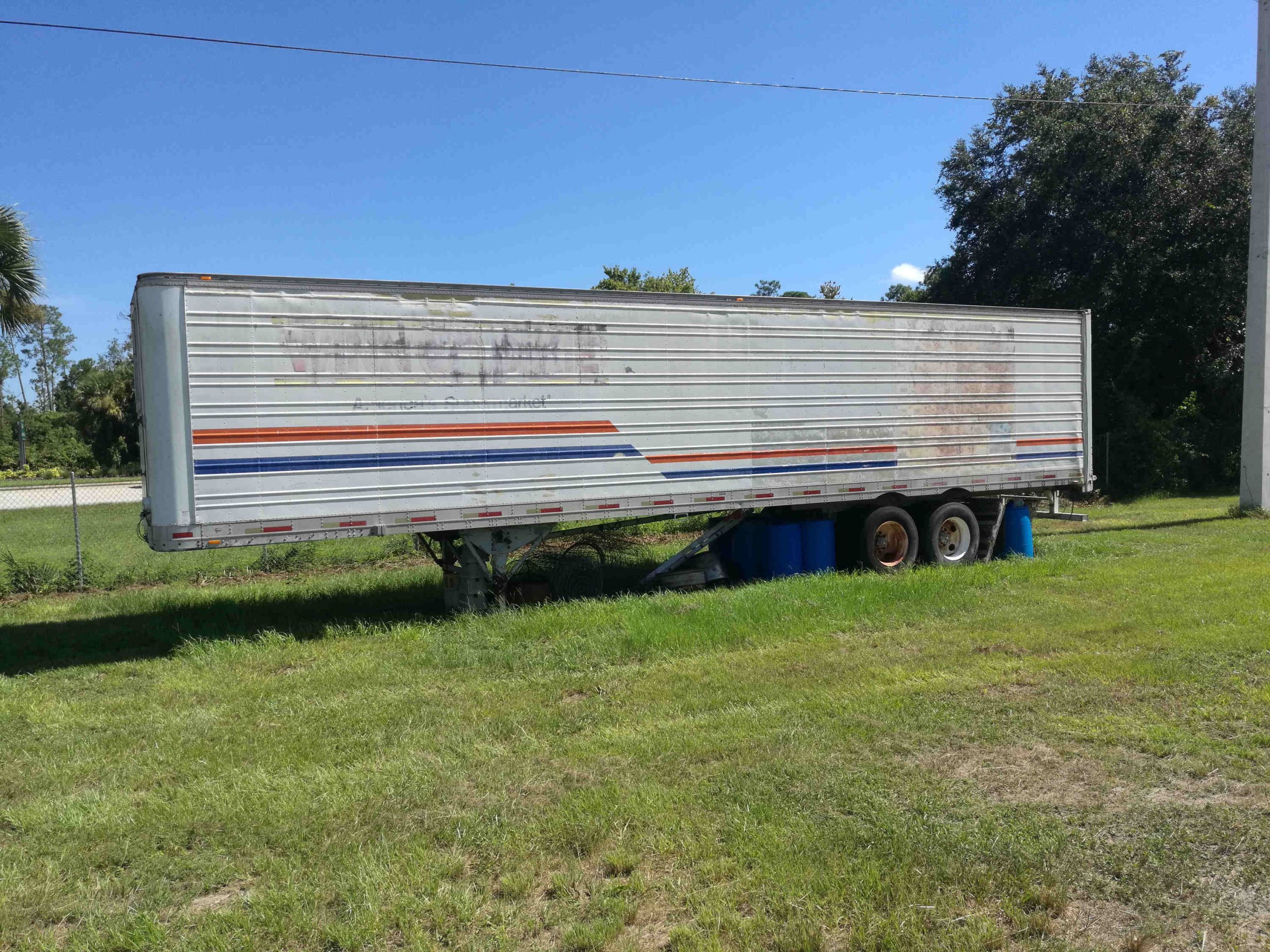 Aluminum_Tractor_trailer_sandblast_paint_removal-01-scaled.jpg