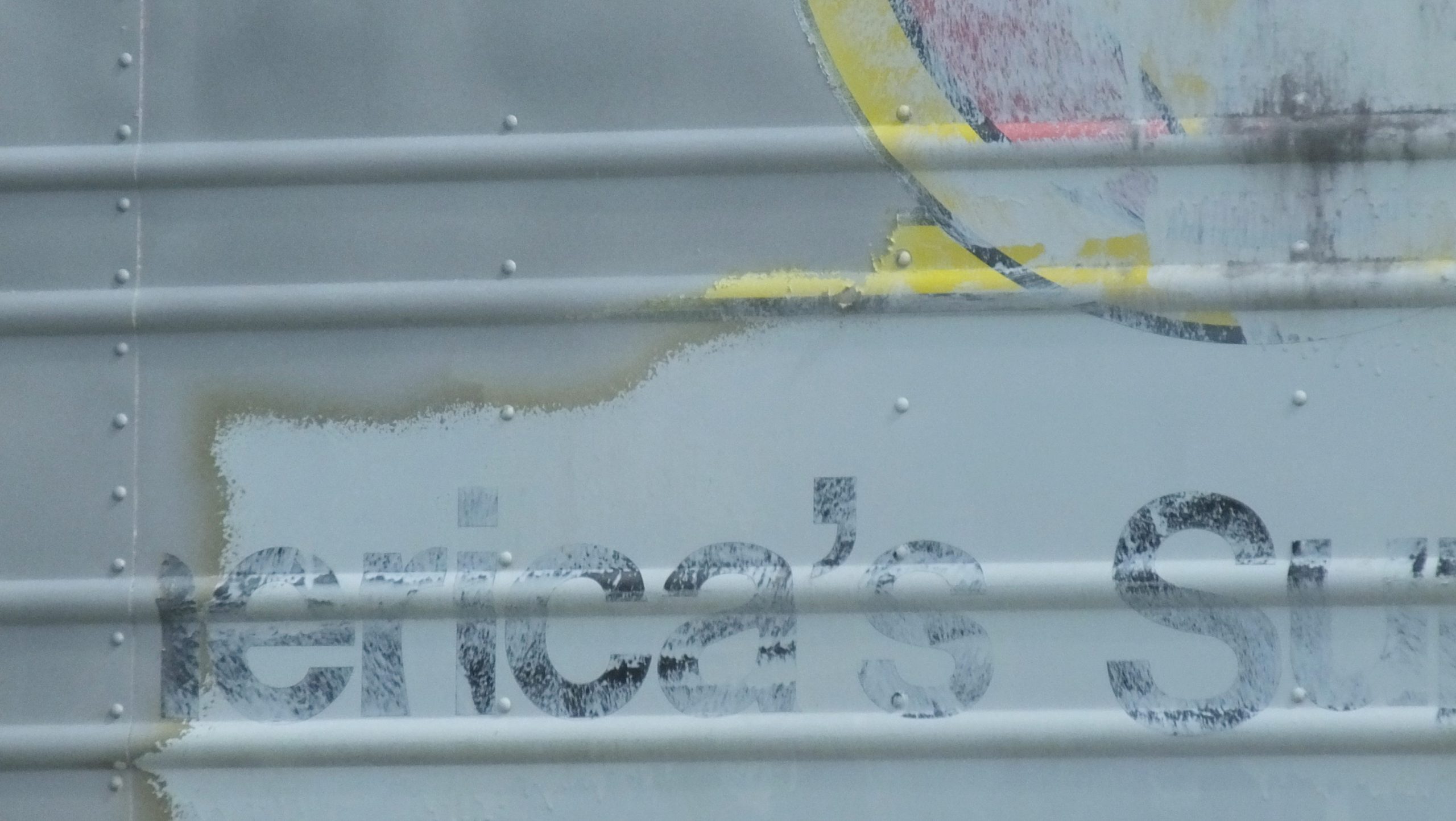 Aluminum_Tractor_trailer_sandblast_paint_removal-05-scaled.jpg